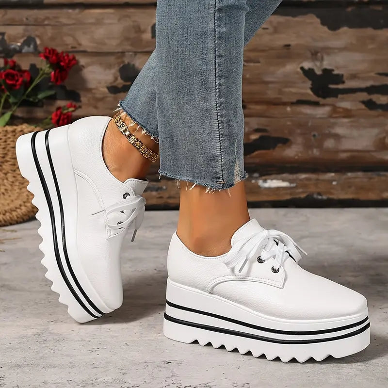 Breka | Orthopaedic Sneakers